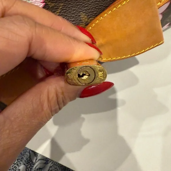 LOUIS VUITTON
TAKASHI MURAKAMI X LV MONOGRAM CHERRY BLOSSOM SAC RETRO PM - Picture 8 of 15